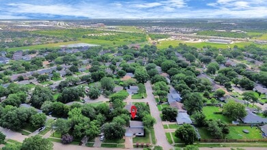 Building Photo - 1902 Kings Arms Way