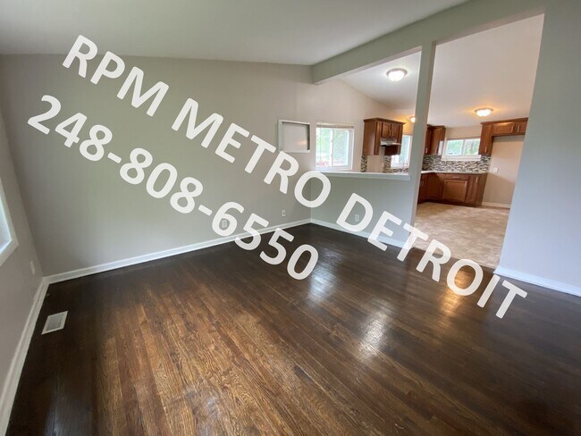 Building Photo - MOVE IN READY BRICK RANCH HOME IN INKSTER