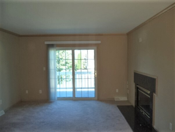 Building Photo - 1213 Foxwood Trail