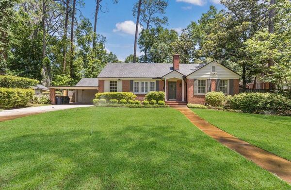 Foto principal - 1447 Mapleton Rd