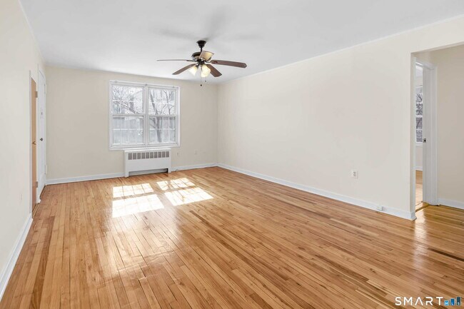 Foto del edificio - 33 Nob Hill Cir