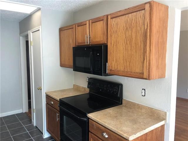 Foto del edificio - 702 Creekside Dr
