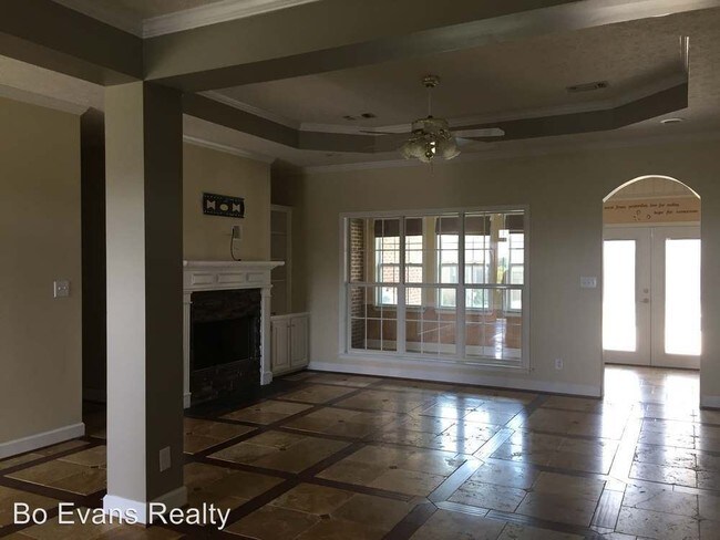 Building Photo - 1409 Morningview Dr