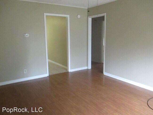 Building Photo - 2 br, 1 bath House - 701 Marie Avenue