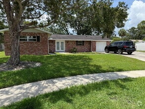 Building Photo - 8401 Blackstone Ct
