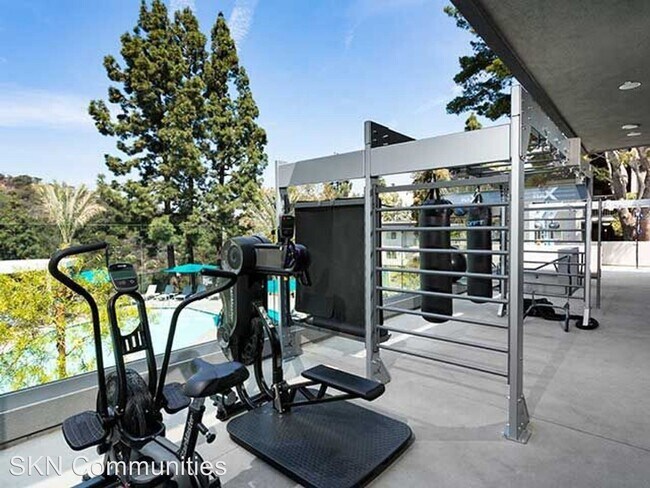 Building Photo - 3660 Barham Blvd