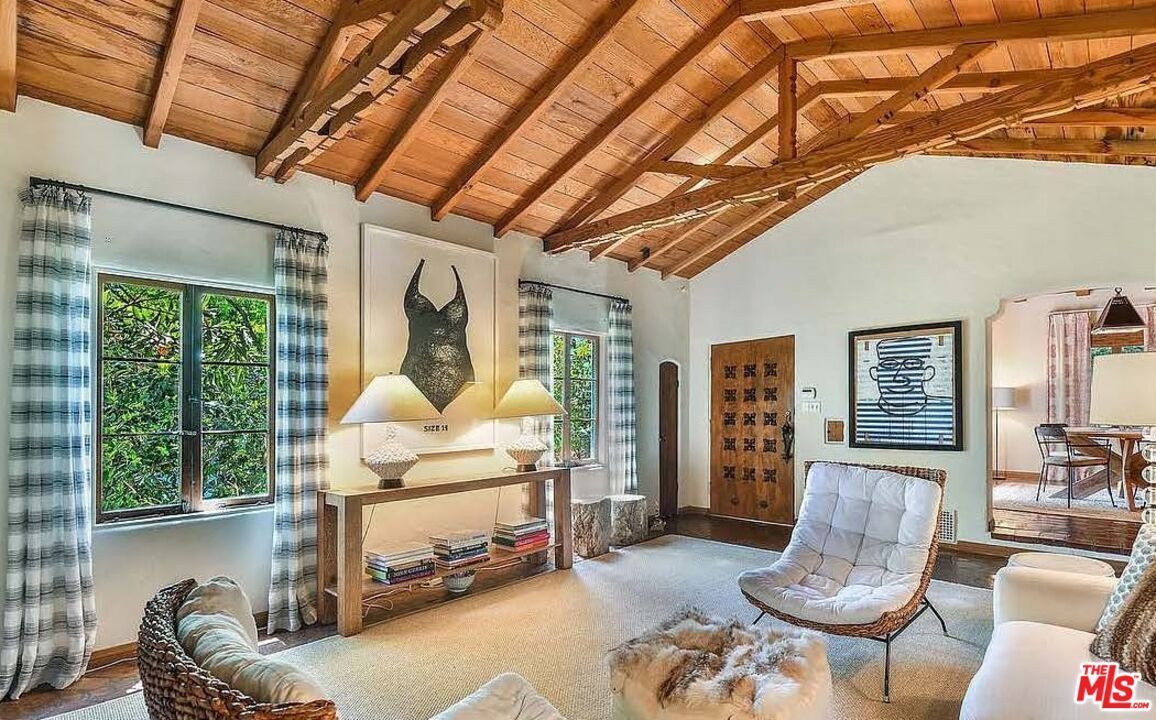 Foto principal - 249 23rd St