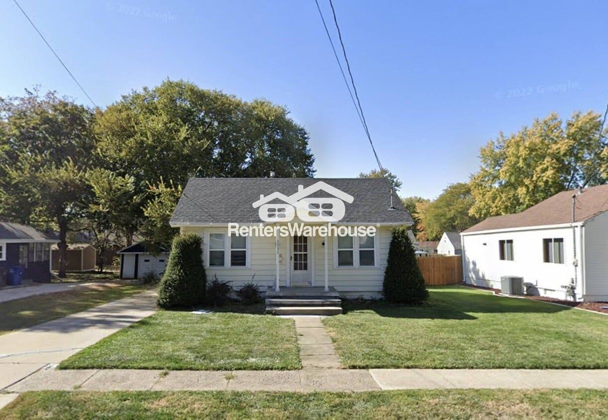 Foto principal - 3330 52nd St