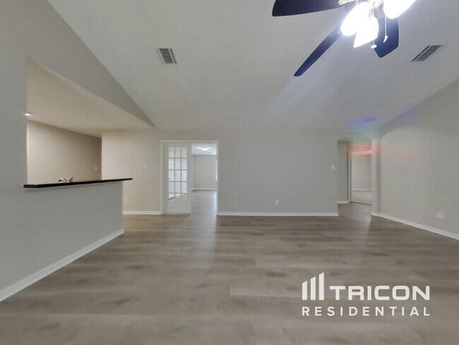 Foto del edificio - 4123 Pedernales River Ln