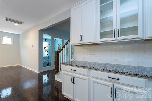 Foto del edificio - 4329 Hunton Dale Rd NW