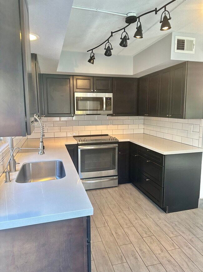 Foto del edificio - 3637 E Monterosa St