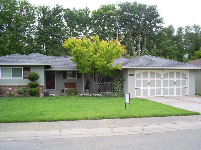 Primary Photo - 1161 34th Ave