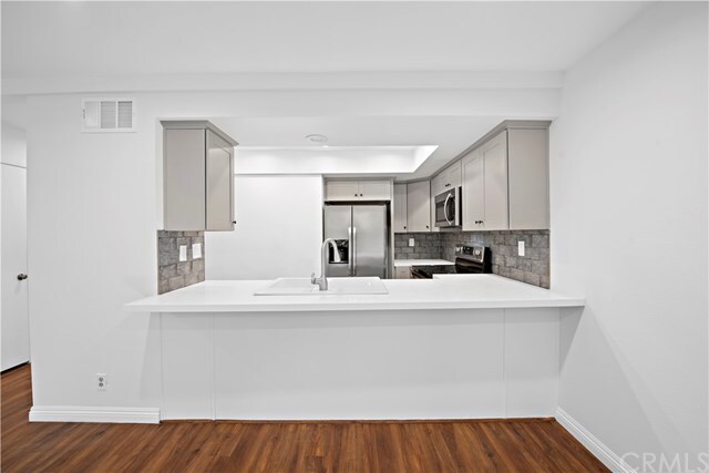 Building Photo - 22261 Vista Verde Dr