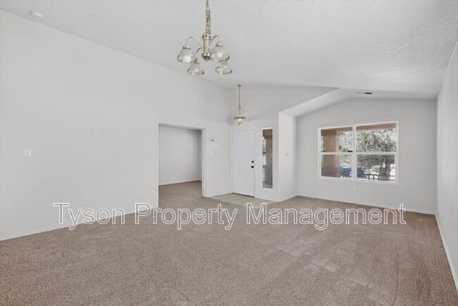 Foto del edificio - 9012 Sandy Spring Ave SW