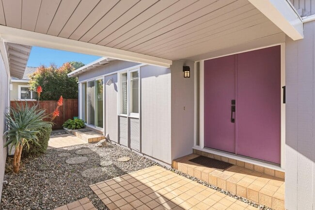 Foto del edificio - 1201 Weymoth Dr