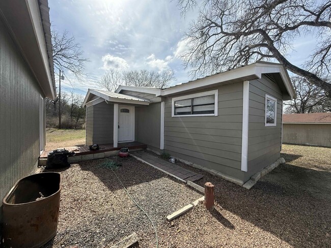 Building Photo - 1534 Navajo Trail