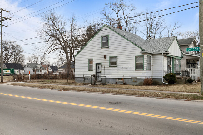 Building Photo - 14444 Marlowe St