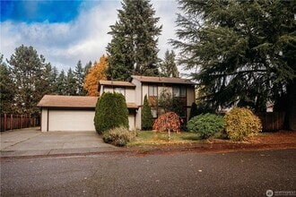 Building Photo - 5812 19th Ave SE