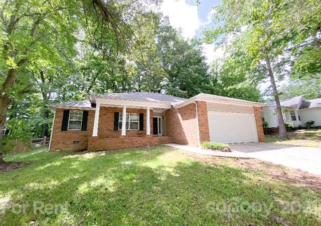 Foto principal - 1817 Golden Heights Ct