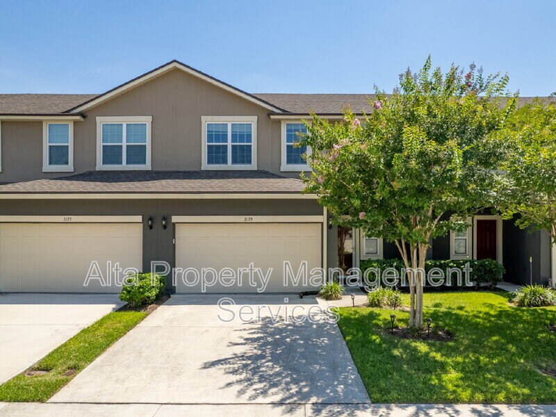 Foto principal - 3199 Chestnut Ridge Way