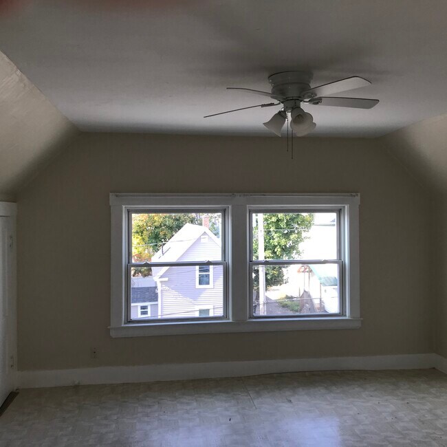 84 Shawmut St Unit 3, Lewiston, ME 04240 Apartments in Lewiston, ME