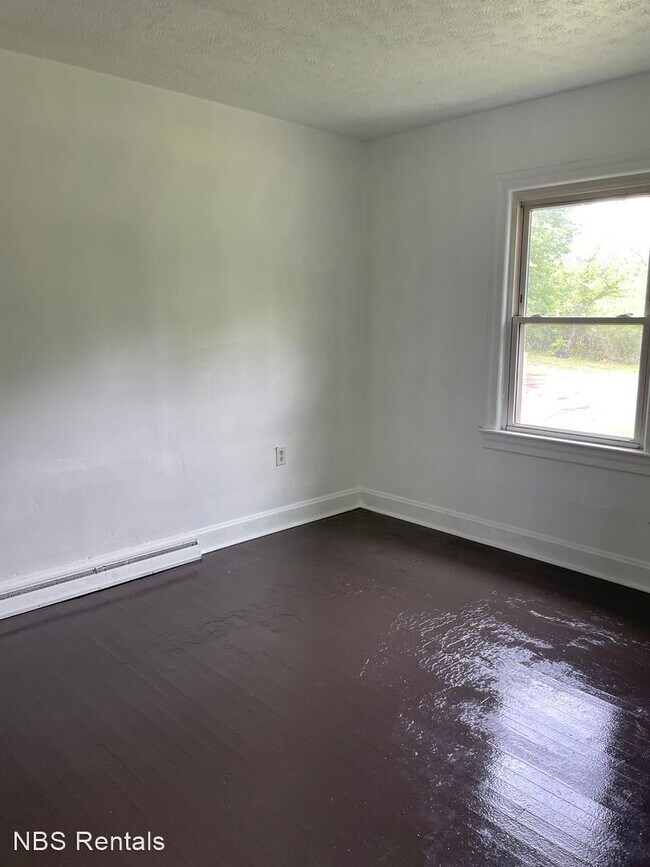 Building Photo - 2 br, 1 bath House - 4625 Shula Drive
