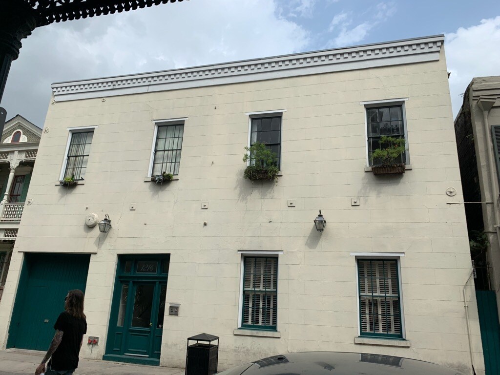 Primary Photo - 1216 Royal St