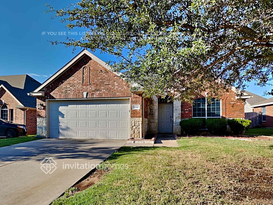 Primary Photo - 253 Hilltop Dr