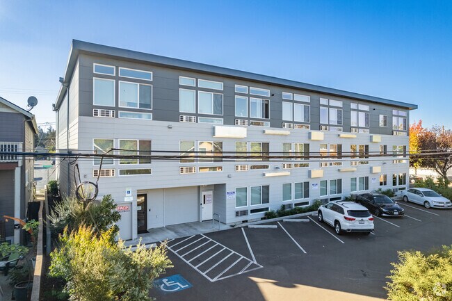 Foto del edificio - 54 Woodstock ~ One Bedrooms ~ Great Locati...