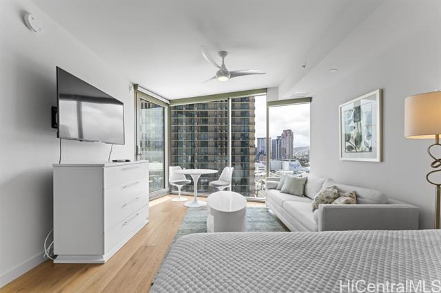 Foto del edificio - 1001 Queen St