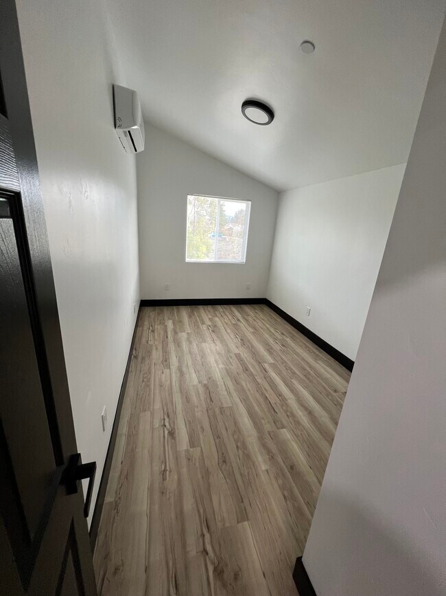 Building Photo - 13442 Calle Caballo