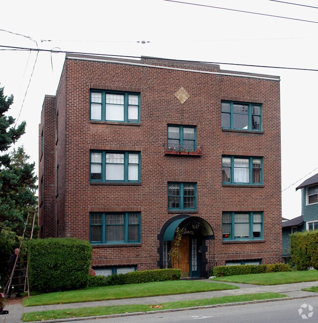 Foto del edificio - Elise Apartments