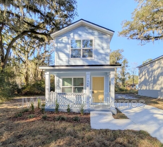 Building Photo - 7948 Harding Ave