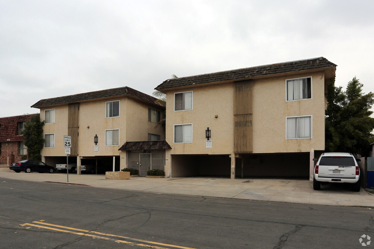 Primary Photo - 4027 34th St