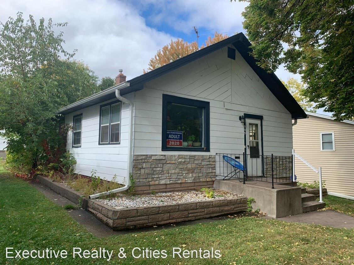 Primary Photo - 2 br, 1 bath House - 909 Gorman Ave