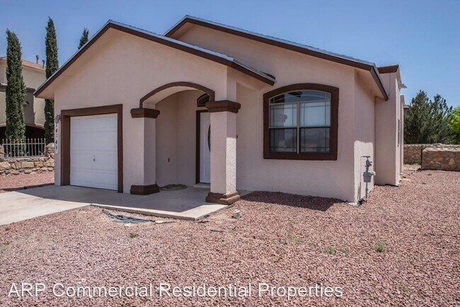 Foto del edificio - 3 br, 2 bath House - 14748 HORIZON VIEW DR