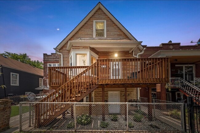 Building Photo - 1322 S 51st Ave