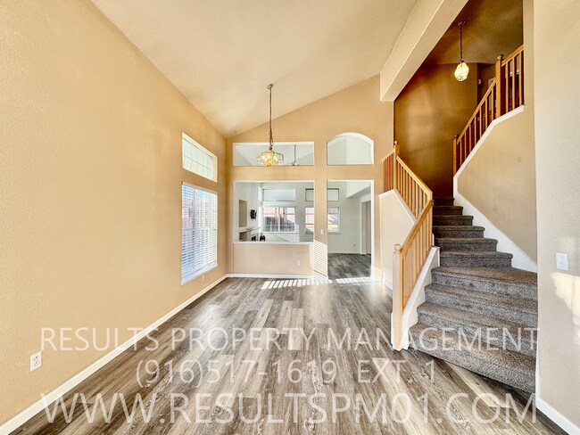 Building Photo - Beautiful remodeled 4 Bedroom Citrus Heigh...
