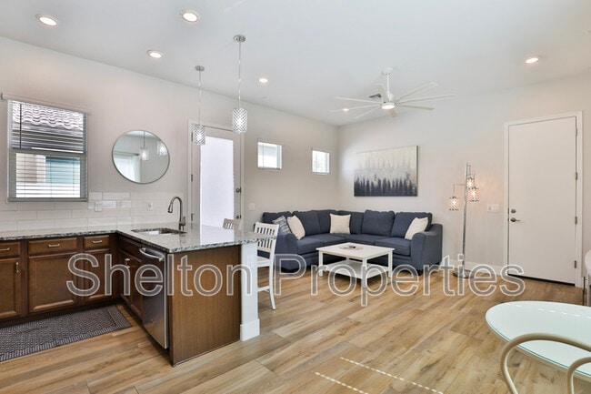Building Photo - 21687 E Arroyo Verde Dr