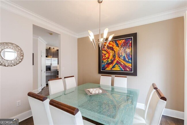 Foto del edificio - 1155 Glenridge Pl NE