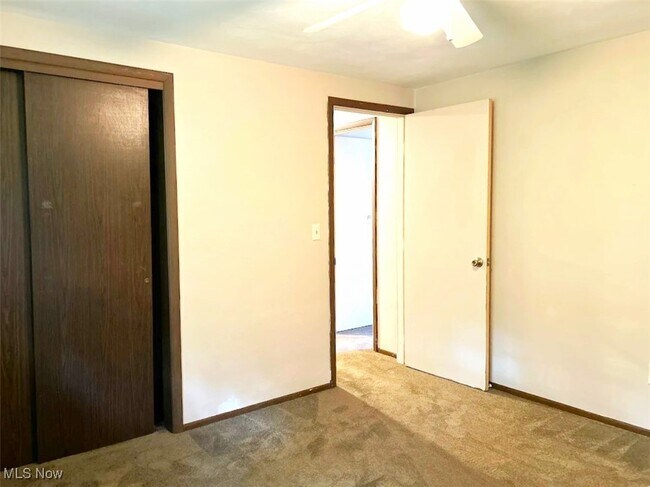 Foto del edificio - 980 N Overlook Dr