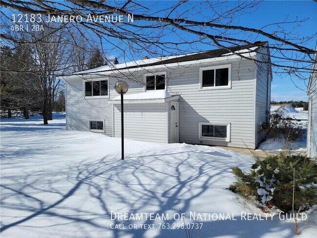 Building Photo - Pet Friendly, Single Family Home Available...