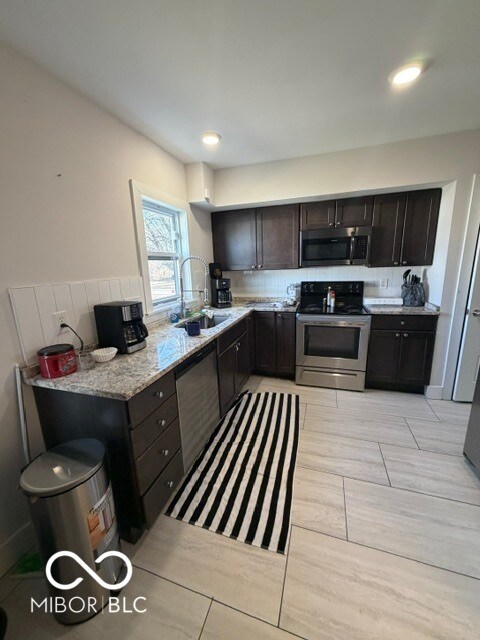 Foto del edificio - 1205 N Grant Ave