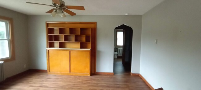 Living/Dining Room with built in storage - 704 13th Ave SE