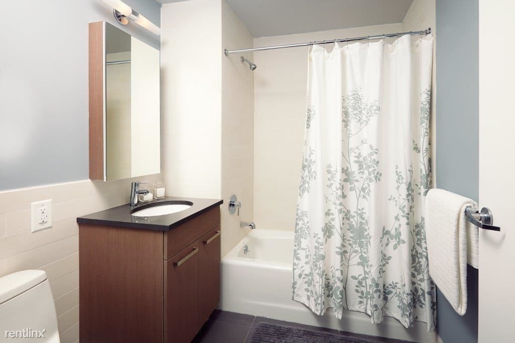 Building Photo - 3150 14th St