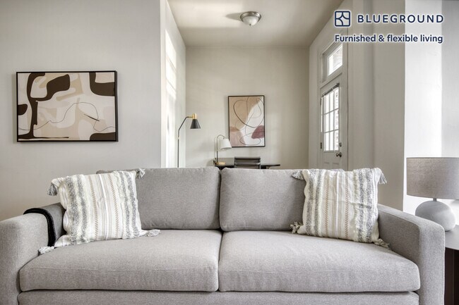 Foto del edificio - 2646 N Orchard St