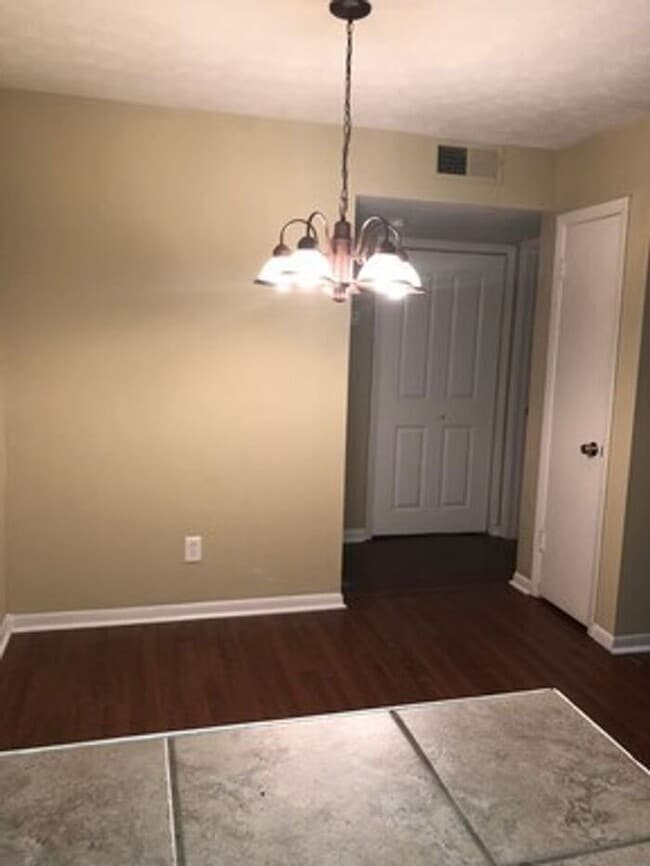 Building Photo - Fairlee Drive Apartments in Decatur