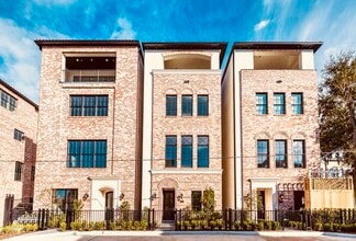 Building Photo - 19 Robita St