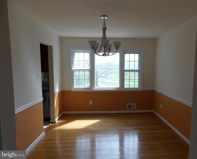 Foto del edificio - 13649 Stepney Ln
