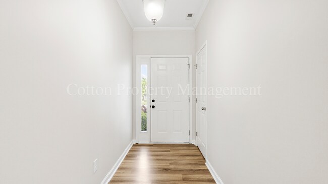Foto del edificio - 1010 Winterberry Cir